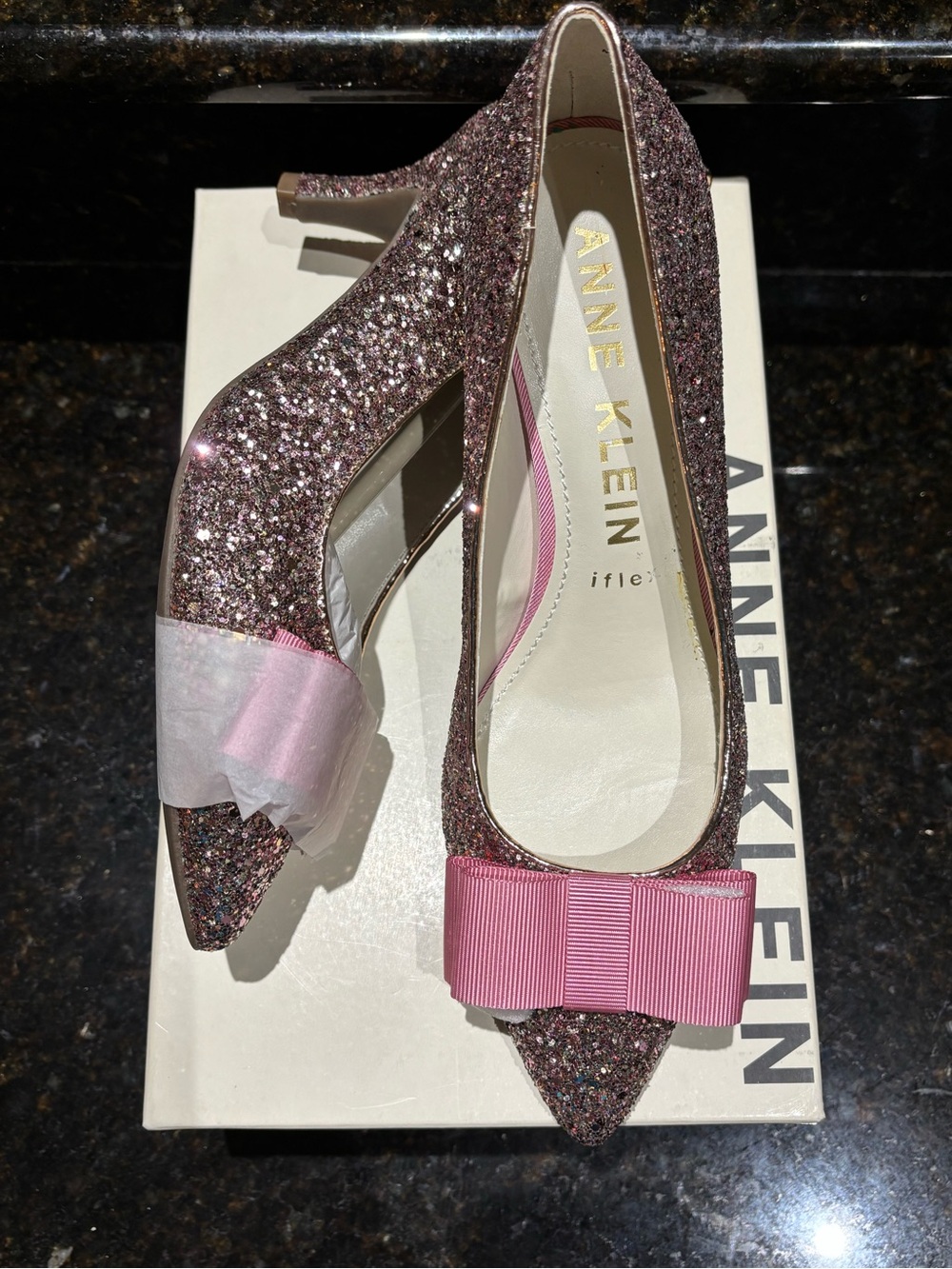 NIB, never worn!  Anne Klein Pink Glitter Pointed-Toe Bow kitten heels